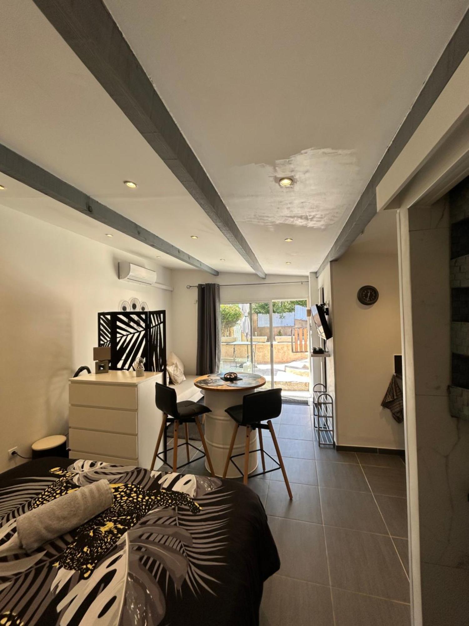 Studio Dans Residence Taradeau Ngoại thất bức ảnh
